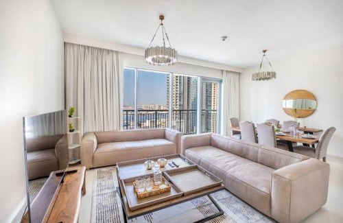 Dubai Apartment | Luxury Three Bedroom Apartment in Dubai Creek