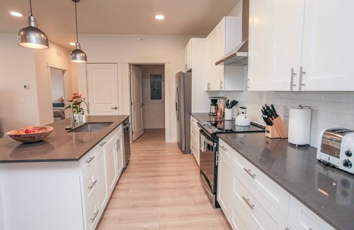 Livingston Condo | Luxury touches and Ideal location for stress free exploring
