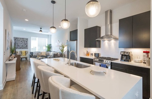 Nashville House | Luxury Townhome★11 Beds★Breathtaking Views★Mins DT