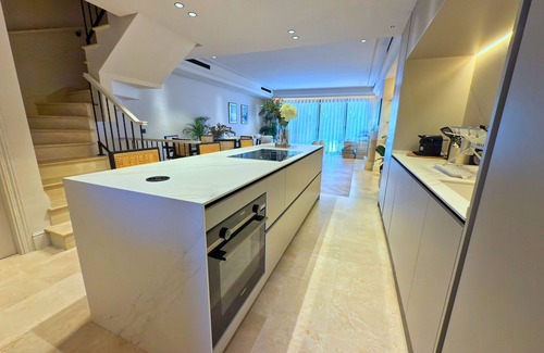 Marbella Ski Chalet | Luxury Townhouse on Marbella's Golden Mile
