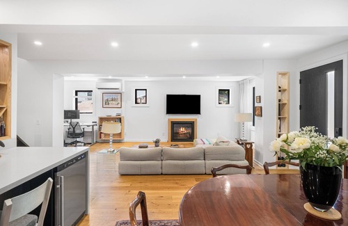 Trinity - Bellwoods House | Luxury Trinity Bellwoods 4 bedroom House