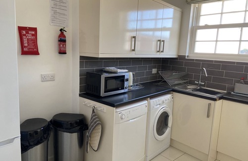 New Forest District Apartment | Luxury Two Bedroom Apartment with Sea View and Parking