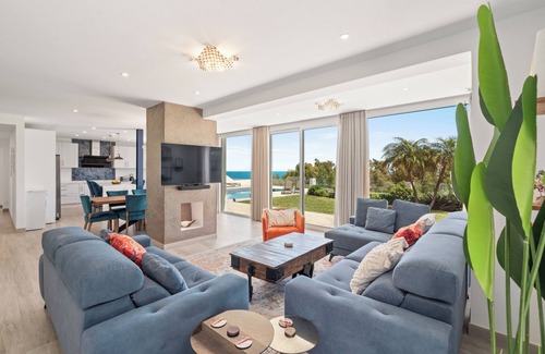 Mijas Villa | Luxury Villa, Casa Colina, 5 Bedrooms, Sea View Villa in La Cala de Mijas