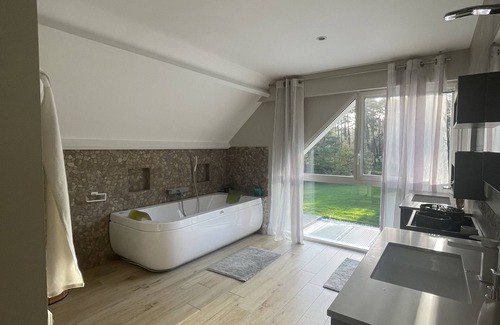 Dunkirk Villa | Luxury villa with golf view