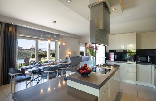 Kefalovriso Villa | Luxury Villa Helanes