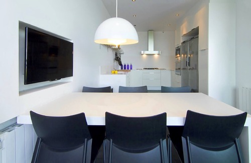 Fontpineda House | Luxury Villa in Barcelona with Private Pool