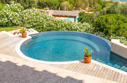 Baja Sardinia Villa | Luxury Villa in Cala dei Ginepri