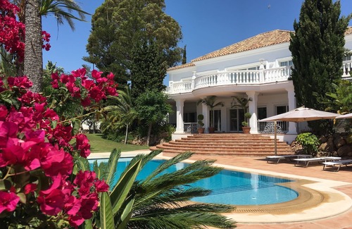 Marbella Villa | Luxury Villa in Prime Location with Excellent Sea and Mountain Views