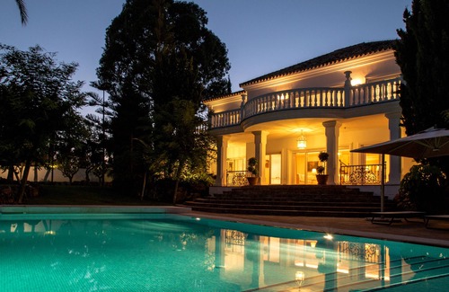 Marbella Villa | Luxury Villa in Prime Location with Excellent Sea and Mountain Views