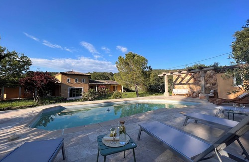 Draguignan Villa | Luxury Villa in Provence - private Pool, Garden, Olives trees- Sleeps 12