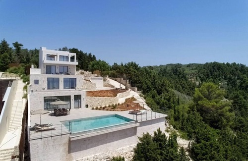 Paxos Villa | Luxury Villa & Infinity Pool Above Caves