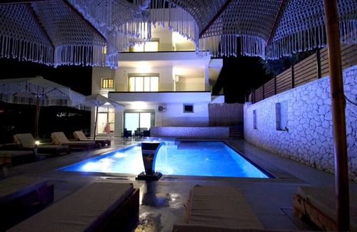 Ksamil Apartment | Luxury Villa JO-AN