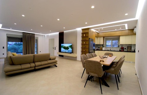 Ksamil Apartment | Luxury Villa JO-AN