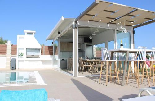 Panormos Villa | Luxury Villa John