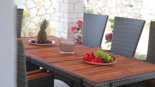 Ksamil Villa | Luxury Villa Levanda