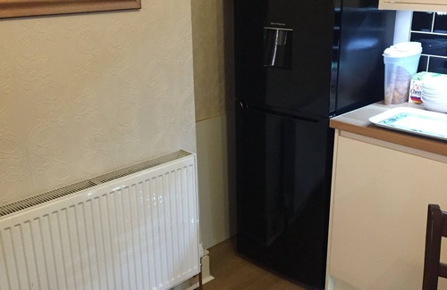 Blackpool Town Center Villa | Luxury Villa Near The Winter Gardens with 7 bedrooms and 7 bathrooms sleeps 16