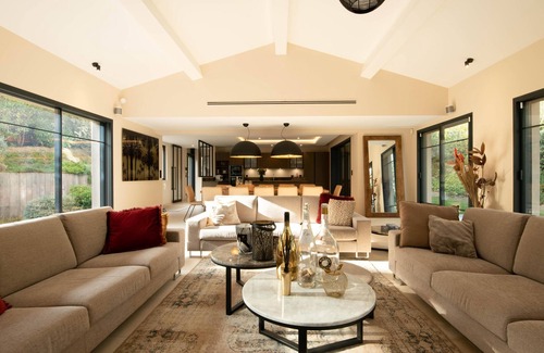 Cote d'Azur- French Riviera Villa | Luxury villa with private pool near the beach