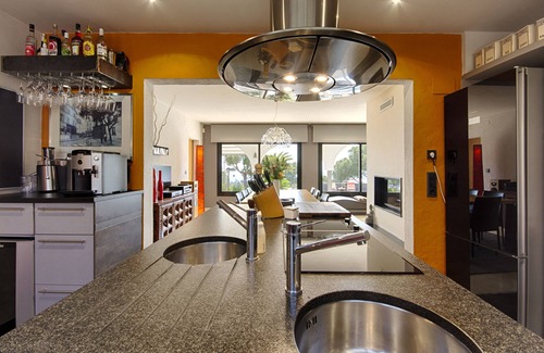 Roses Town Center Villa | Luxury Villa with Stunning Views – Ultimate Wow Factor Guaranteed!