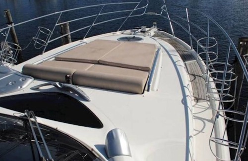 Barcelona Boat Rental | Luxury Yacht for lodging and trips Passages (2,3,4 and 8h)