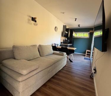 Adenau Apartment | Luxuscontainer am Nürburgring #2