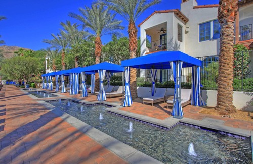 La Quinta Apartment | LV027 Upstairs Studio Overlooking Lap Pool