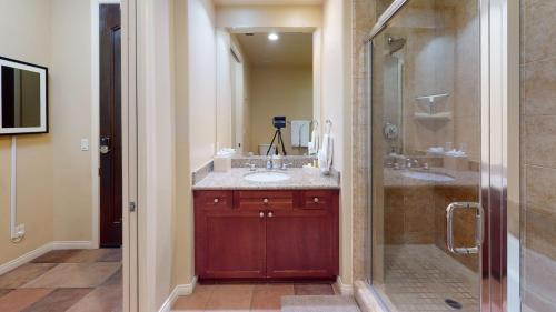 La Quinta Apartment | LV028 Private Downstairs Studio on Main Paseo