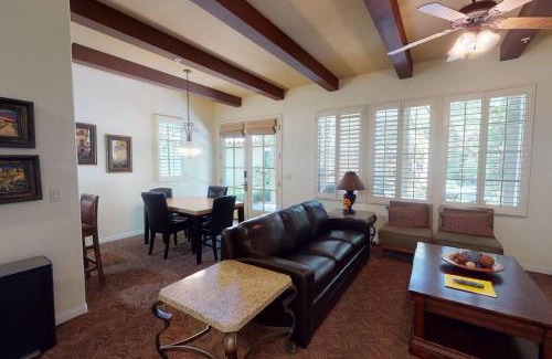 La Quinta Apartment | LV202 Downstairs 2 Bedroom Steps from the Pool