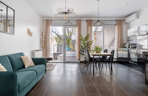 Montessuy Apartment | Lyon Cité-Gallo Romaine terrasse