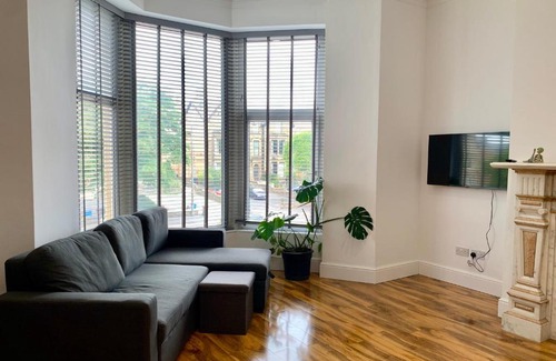 Lytham St. Anne's Apartment | Lytham St Annes, A spacious, high end, one bedroomed apartment 3
