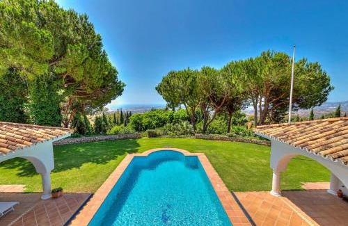 Mijas Villa | LYX HOMES Villa in Mijas with private heated pool