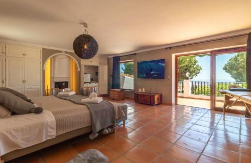 Mijas Villa | LYX HOMES Villa in Mijas with private heated pool