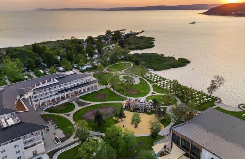 Szantod Hotel | Mövenpick Balaland Resort Lake Balaton