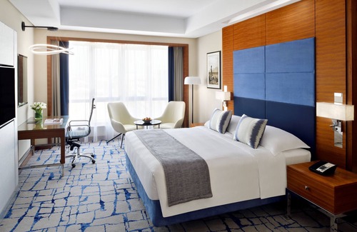 Bur Dubai Hotel | Mövenpick Hotel & Apartments Bur Dubai