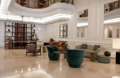 Nepszinhaz negyed Hotel | Mövenpick Hotel Budapest Centre
