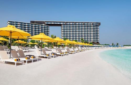 Ras Al Khaimah Resort | Mövenpick Resort Al Marjan Island