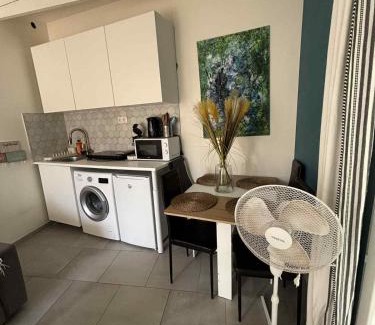 12th Arrondissement Apartment | M 10 maison avec spa et jardin proche de la mer