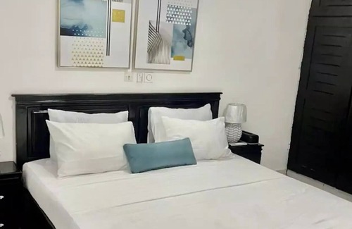 Abidjan Apartment | M & M Penthouse 2 Bedrooms Salon Villa Complete