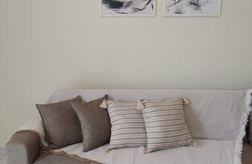 Argyroupoli Apartment | M.V Apartment
