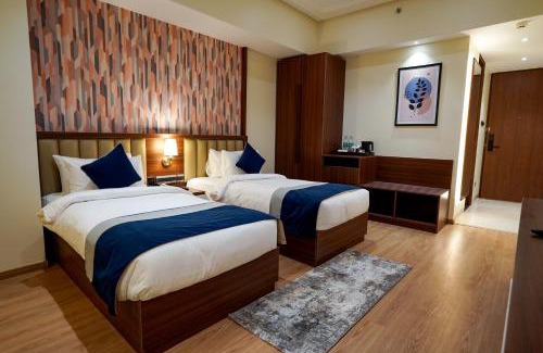 Sadar Hotel | M2 Square by Monday Premium
