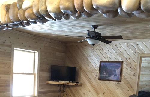 Grand Marais Cottage | M77 cottage in Grand Marais MI