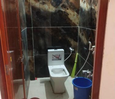 Ujjain Apartment | Maa yatri niwas (home stay)