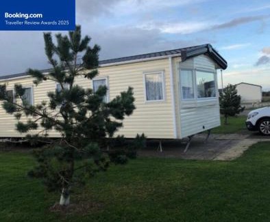 Mablethorpe House | Mablethorpe Seaside Cove With Private Hot Tub