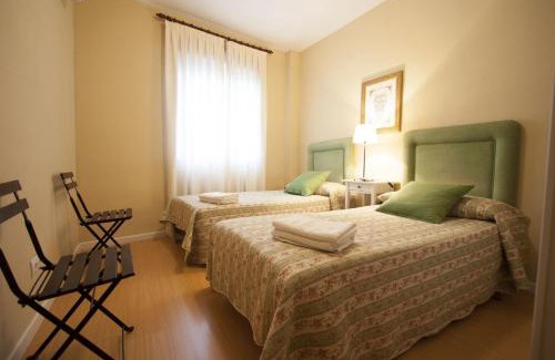 Cruz Roja-Capuchinos Apartment | Macarena Flat