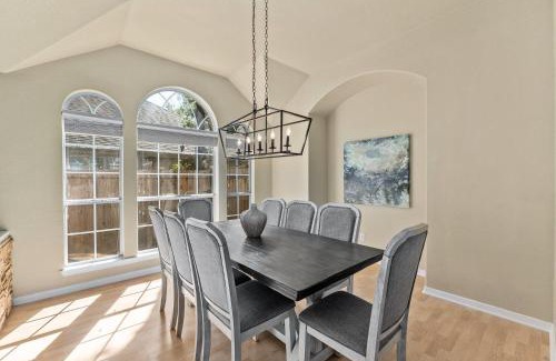 McNeil House | Machete Place
