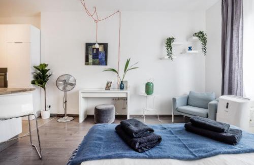 Erzsebetvaros Apartment | Madach Studio - Heart of Budapest