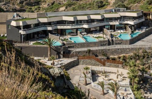 Agia Pelagia Villa | Made By The Sea Villas 17 BDRM
