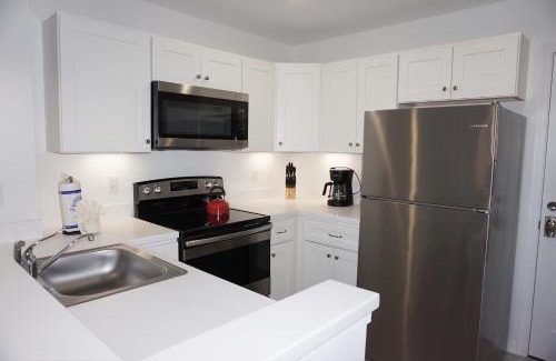 Madeira Beach House | Madeira Bay Resort I by Travel Resort Services