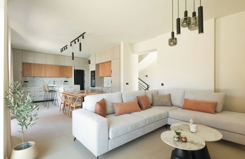Potistiria Villa | Madre Tierra Boutique Villas 1&2