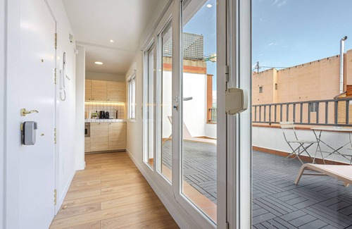 San Diego Apartment | Madrid Sur Apartments by Olala Homes