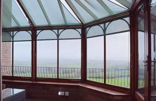 Llanelli House | Maes Y Wawr